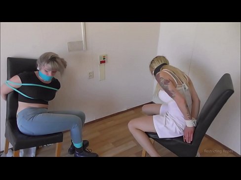 ❤️ Süchtig / gefesselt und geknebelt / Jungfrau in Nöten ️❌ Russian porn bei de.pornburst.ru